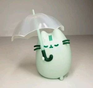 Figurina esclusiva in vinile Pusheen Box primavera 2021 - ombrello da pioggia respira - Foto 1 di 7
