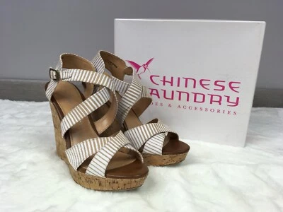 Nuevo - Sandalias chinas para mujer Lavandería Z Marianne blancas - beige con tiras de cuña 9 Foto 1 de 4