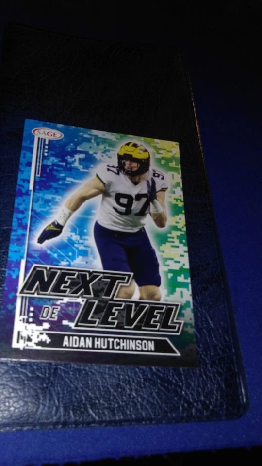 2022 Sage Next Level Aidan Hutchinson RC#90 - Image 1 of 1