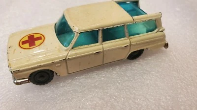 Ambulancia Husky Studebaker Wagonaire - único dueño Foto 1 de 4