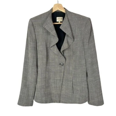 Armani Collezioni 灰色格子荷叶领单扣西装外套 12 — 第 1/4 张图片