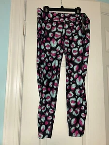 NWT Under Armour Girls Cropped Leggings Teal Magenta Peacock Print Capri Size L - Picture 1 of 2