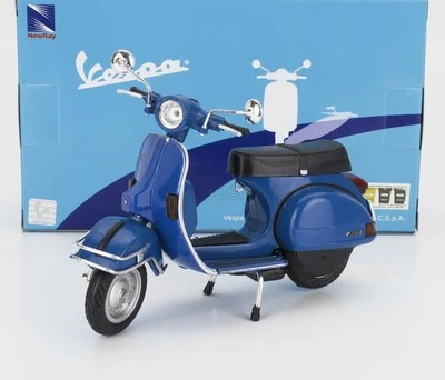 MODELLINO MOTO STATICO NEWRAY PIAGGIO VESPA P200E 1978 BLU MODELLISMO SCALA 1/12 - Immagine 1 di 4