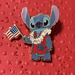 Prendedor de bandera de Estados Unidos estadounidense Disney Lilo & Stitch 2004 solo 4 de julio - Imagen 1 de 4