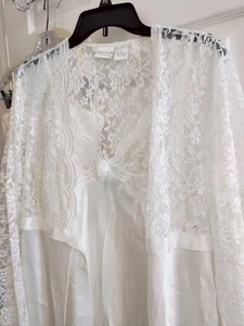 Vintage Madison Studio Intim weiß Braut Peignoir Nachthemd transparent Morgenmantel XL NEU - Bild 1 von 5