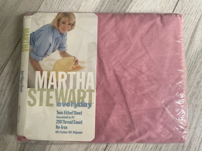 Vtg Martha Stewart Everyday Fitted Twin Sheet Rose Pink Cotton 200 Count New USA - Image 1 of 4