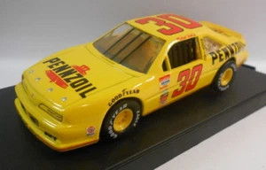 Quartzo 1/43 Scale - 2007 PONTIAC GRAND PRIX PENNZOIL WALTRIP - Picture 1 of 3