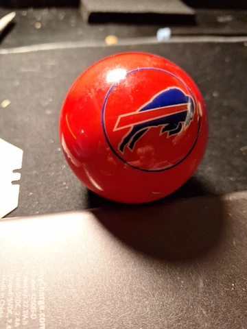 NFL Buffalo Bills Pool ball vintage cannot find anywhere else its old Cover