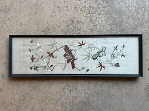 Beautiful Antique 1800s Intricate Framed Floral Embroidery Crewel Needlepoint - Picture 1 of 14