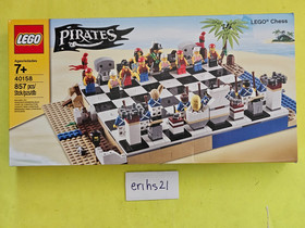 LEGO Pirates Chess Set 40158 - Retired - Rare - BRAND NEW in Box Sealed