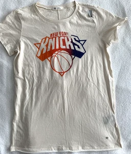 NY KNICKS SHIRT 47 BRAND SIZE WOMENS SMALL MSG NBA BASKETBALL VINTAGE LOGO - Picture 1 of 4