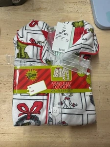 Toddler Dr. Seuss' How the Grinch Stole Christmas 2T Allover Print Pajama Set - Picture 1 of 2
