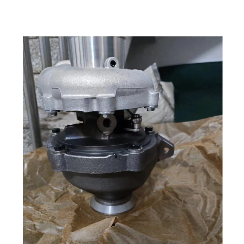 Alfa Romeo Giulietta JTDm-2 170 turbo, 787274-5001S, 55221457 803958-5002S Foto 1 de 4