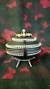 Verzierte Ei aufklappbare Schmuckschatulle Schatulle - Bild 1 von 9