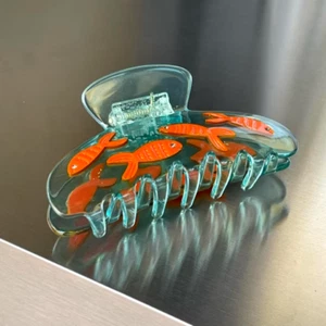 Lovely Design Hear Wearing Transparent Goldfish Hair Clips Resin Acetate Claw Ha - Picture 1 of 14