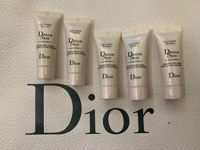 Dior Capture Totale DreamSkin Age Defying Perfect Skin Creator 7 ml x 5 = 35 ml Foto 1 de 4