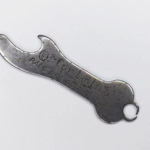 Abridor de botellas de cerveza Oxford Club seco pálido jengibre ale publicidad metal 6N de colección - Imagen 1 de 3