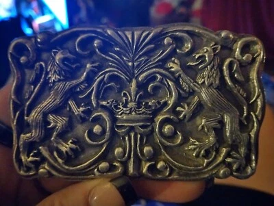 Corona inglesa de leones de lavandería enchapada en plata 925 hebilla de cinturón Christopher Wick Foto 1 de 2