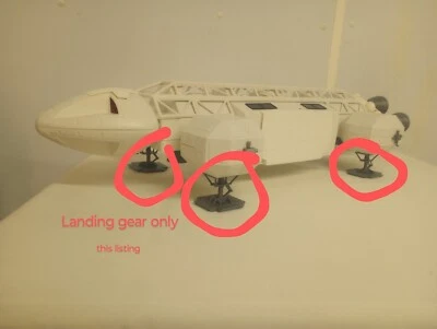 Mattel Space 1999 Eagle tren de aterrizaje realista/almohadillas/pies juego de 4 Foto 1 de 4