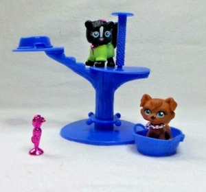 POLLY POCKET MATTEL COFFRET - LOT DE 2 ANIMAUX CHAT 43 ET CHIEN 6 + ACCESSOIRES - Picture 1 of 4
