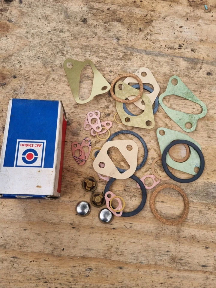 AUSTIN, HILLMAN, ROVER, TRIUMPH AC DELCO BD2 1524507 NOS See Description  - Image 1 of 4