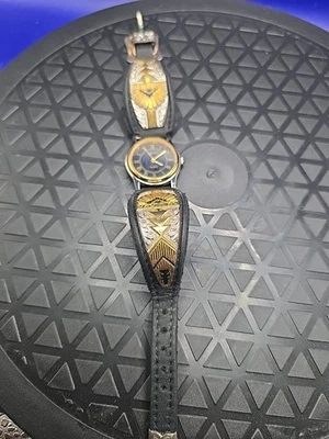 Montana Silversmiths Watch Engraved Silver Gold Accent Black Leather New Bat VTG Foto 1 de 4