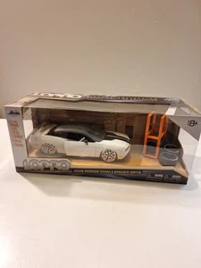 Jada Lopro 2008 Dodge Challenger SRT8. Wheel Are Off Rack But Still Factory... - Picture 1 of 6