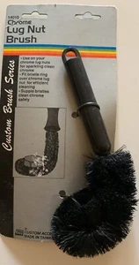Chrome Lug Nut BRUSH New On Package 14010 Custom Accesories Inc. - Picture 1 of 2