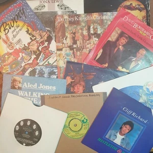 Christmas 7" Singles: All the XMAS classics on Vinyl! £2.79each: Buy 8, +1 FREE! - Picture 1 of 5