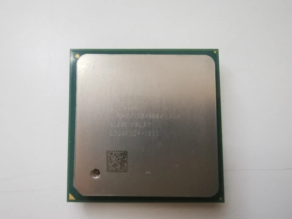 Processore Intel Celeron 1.7 GHZ - ( SL68C ) - Immagine 1 di 1