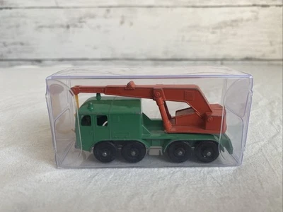 VINTAGE LESNEY MATCHBOX 1-75 SERIES No 30 8 WHEEL CRANE - Image 1 of 4