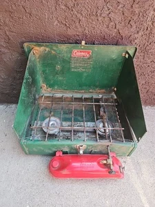 Vintage Coleman 425E Dual Burner Camping Stove Portable - Picture 1 of 8
