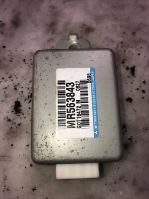 Módulo Mitsubishi Eclipse MR563843 d32 2000-2005 Foto 1 de 3