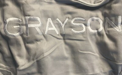 Silla Pottery Barn Kids PRIMERA EN CUALQUIER LUGAR Gris Blanco Tubería CUBIERTA DESLIZANTE GRISSON Nueva Foto 1 de 4