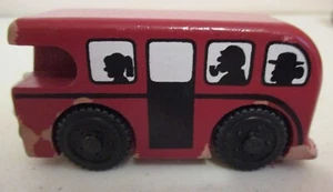 Thomas & Friends - Madera-Bertie El autobús - La pintura como se muestra está astillada - Ver fotos - Imagen 1 de 4