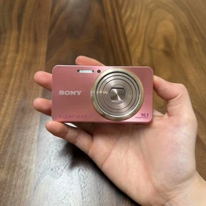 SONY Cyber-shot DSC-W570 Digital Camera 16.1MP 5x Optical Zoom Auto Focus - Picture 1 of 6