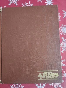 Small Arms of the World: A Basic Manual 11th Edition by Ezell, WHB Smith 1977 - Imagen 1 de 8