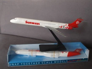 Sunways Sweden MD-83 PPC Holland Push Fit Model 1:200 Scale