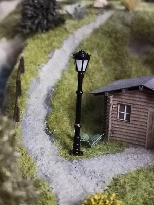 10 Stück Parklaternen / Parkleuchten Viessmann 6970 LED Modellbahn Spur TT - Bild 1 von 2