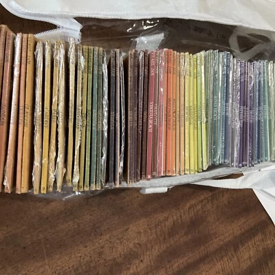 Pearl Jam 2000 Official Bootleg Tour Set Complet 72 Concert 145CD Set LIKE NEW - Imagem 1 de 4