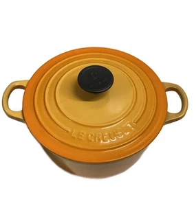 Le Creuset Cocotte Ronde 18 cm 7 pollici 2 qt smalto fiori d'arancio ghisa - Foto 1 di 5