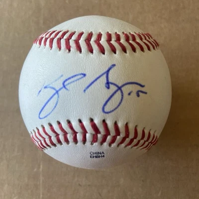 Balón de béisbol autografiado por Kyle Seager ROMiLB Marineros Foto 1 de 4