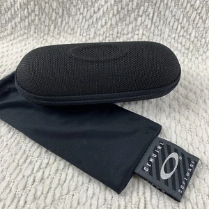 Oakley Vault Sunglass Case, Zipper Closure Hard Shell Nylon 07-025 Black w/ Bag - Picture 1 of 16