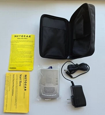 Wireless Travel Router Netgear 54 Mbps WGR101 With Installation Guide and Case - Image 1 of 3