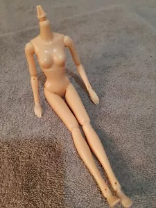 Bambola Sekiguchi 25,4 cm Momoko bambola nuda donna - Foto 1 di 1