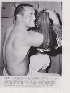 1962 Press Photo HOF Green Bay Packers Jim Taylor wins NFL Player of the Year - Picture 1 of 2