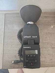 2 Quantum T5d-R Qflash Flash - Picture 1 of 21