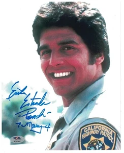 Erik Estrada signed Autogramm 8 x 10 Foto Schauspieler CHiPs Ponch Polizei PSA C - Bild 1 von 1