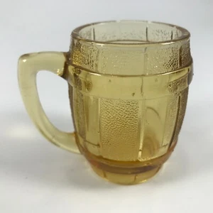 Vintage GLASS AMBER BARREL BEER MUG SHOT / WHISKEY GLASS / TOY MUG / TOOTHPICK - Picture 1 of 5