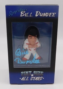 Modellino Bill Dundee firmato taglia pinta All Star Wrestling Loot nuovo con scatola bianco - Foto 1 di 10